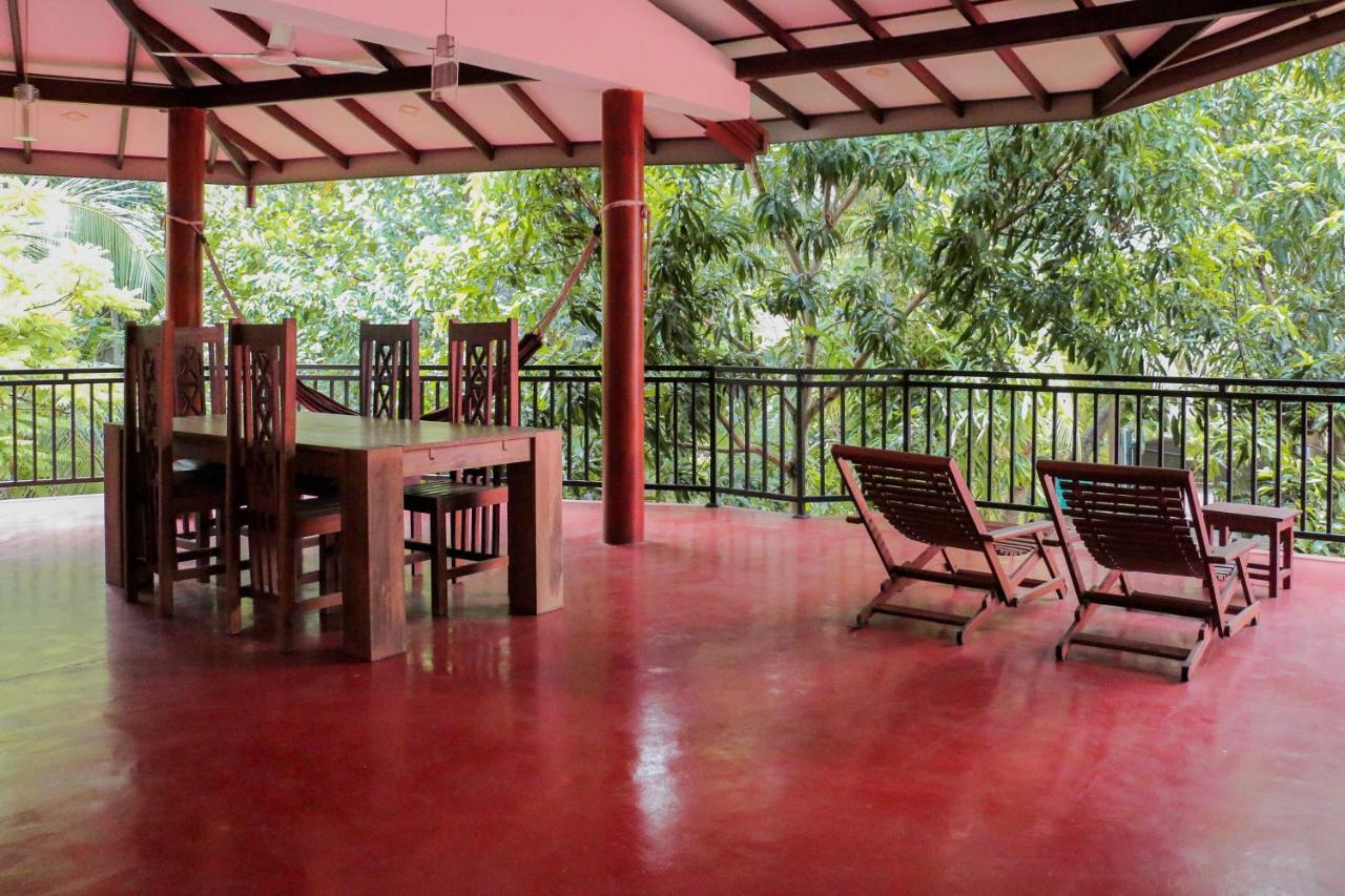 Julia Safari Inn Tissamaharama Ngoại thất bức ảnh